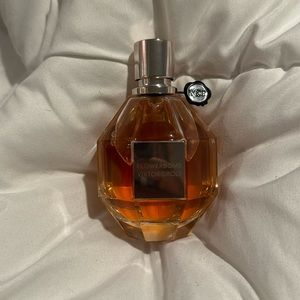 Viktor & Rolf Flowerbomb
